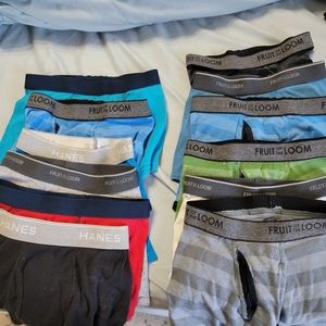 Boys size small 5/6 underwear.